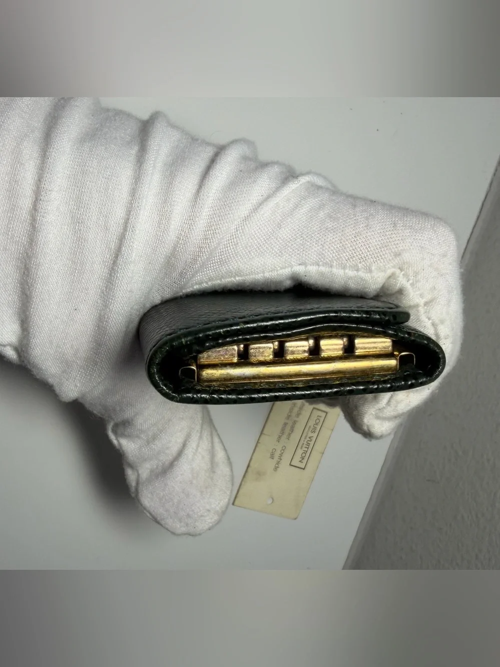 Louis Vuitton Green Taiga Leather Key Cles